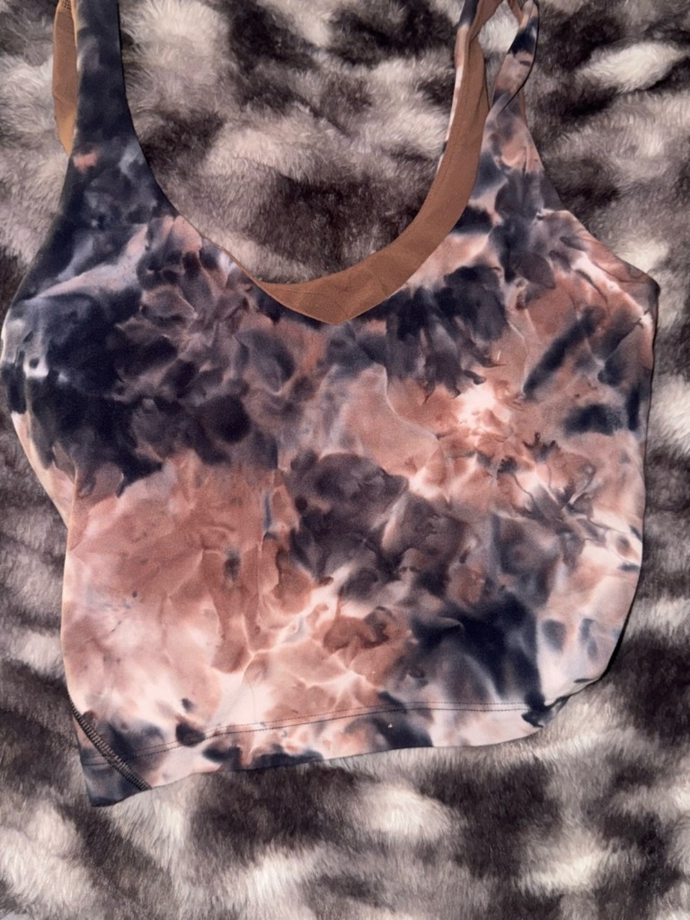 Lululemon cropped tank